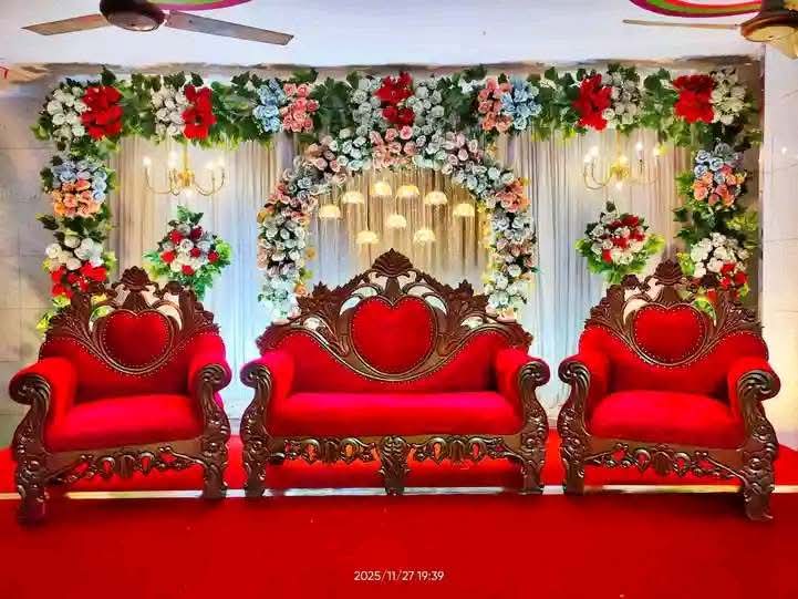 DREAM EVENT floral stage seating